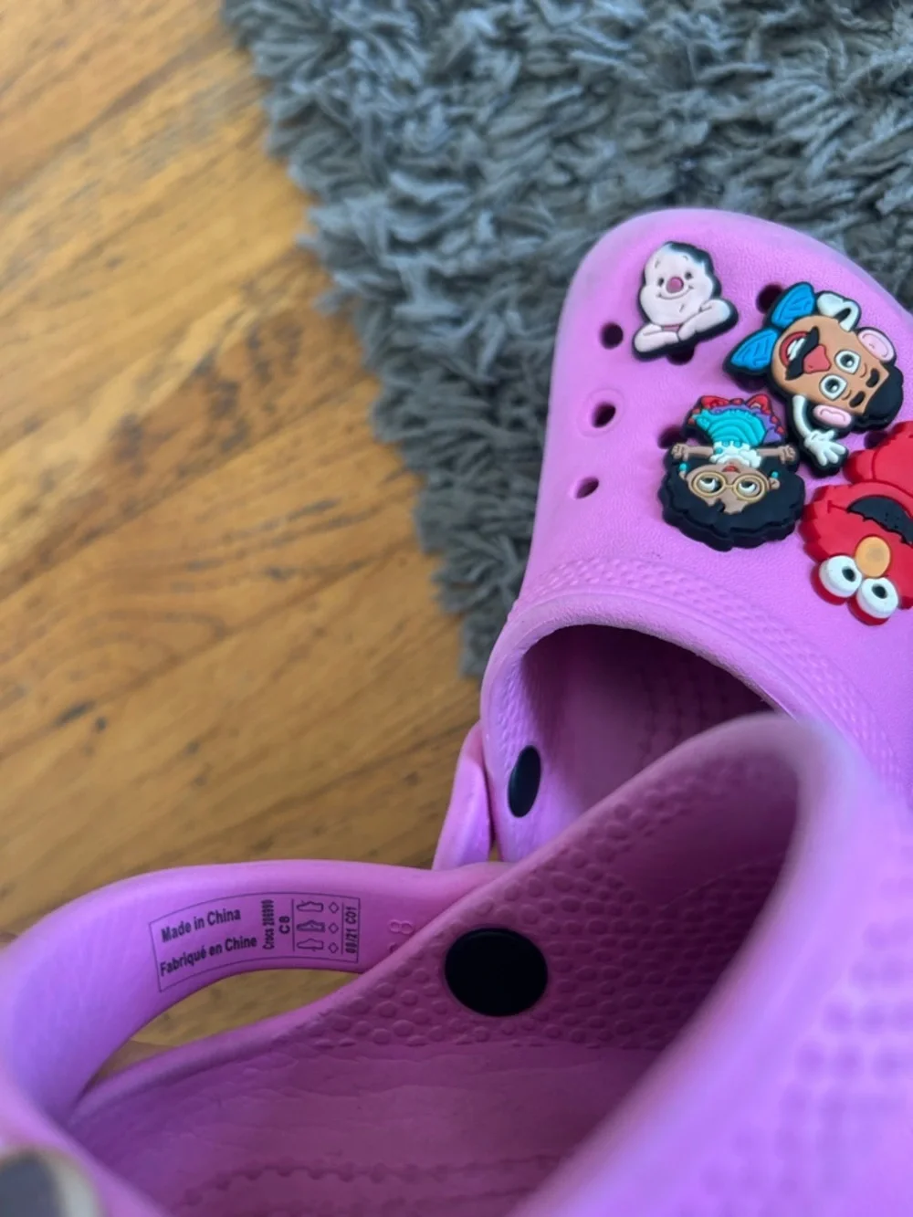 CROCS preowned size